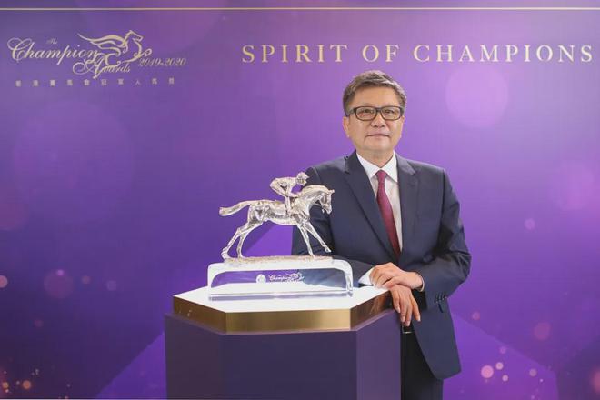 驹戴眼罩夺魁家族曾养香港马王凯时尊龙人生就是博王经纬赛(图3)