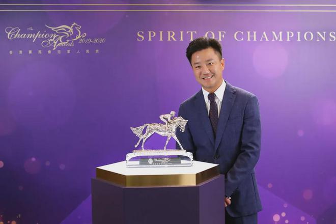 驹戴眼罩夺魁家族曾养香港马王凯时尊龙人生就是博王经纬赛